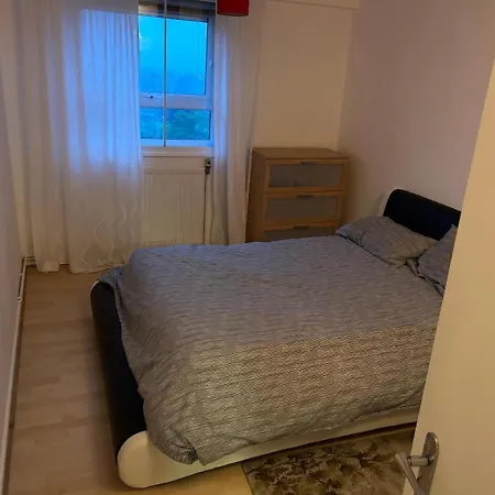 Guest house Normanton Birmingham